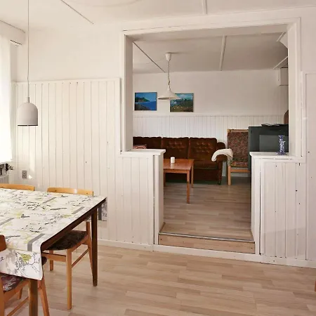 4 Person Holiday In Apartamento *